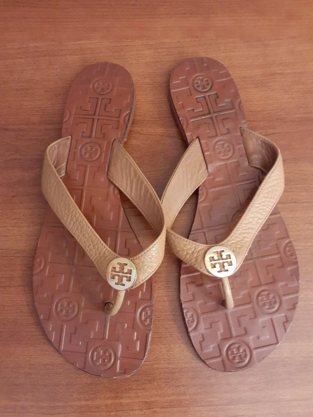 Tory Burch Leather Flip Flop Shoes